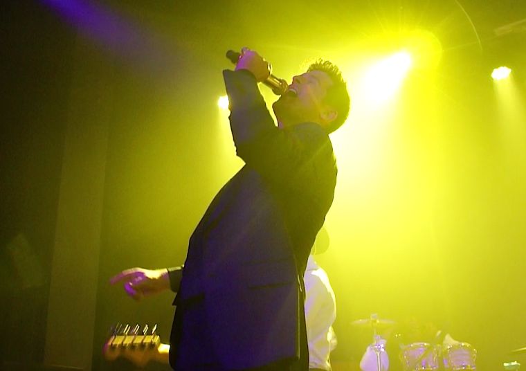 Robin Thicke Live At The Hamilton