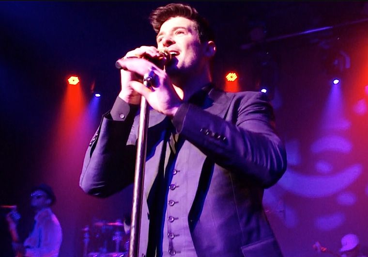 Robin Thicke Live At The Hamilton