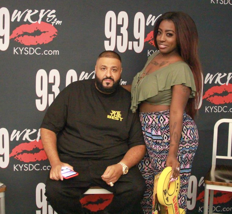 [Photos] DJ Khaled Meet & Greet With The Fam In The Morning
