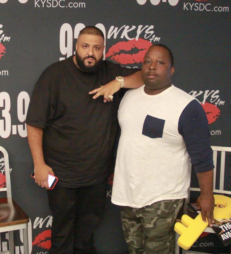 [Photos] DJ Khaled Meet & Greet With The Fam In The Morning