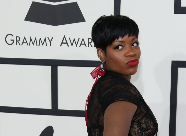 Traditional R&B Performance: Fantasia (Sleeping With The One I Love)