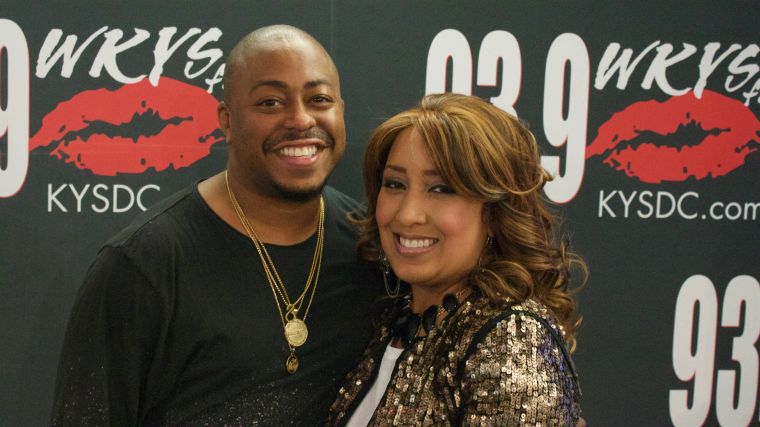 [Photos] Raheem DeVaughn & The Fam In The Morning Meet & Greet