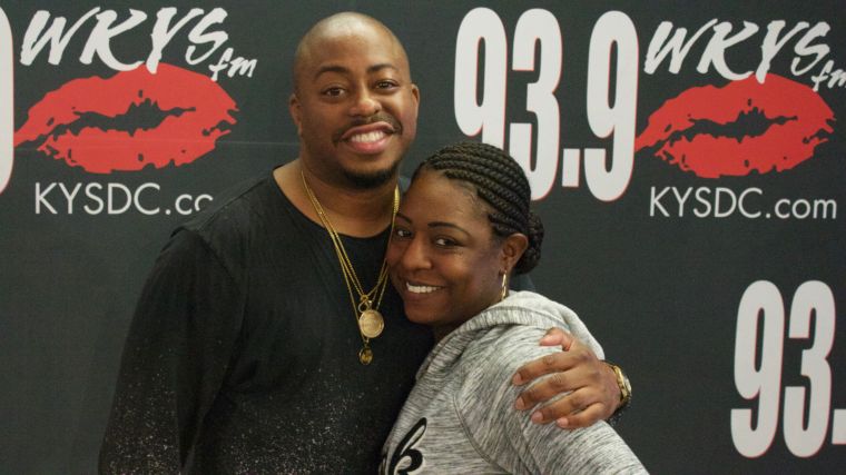 [Photos] Raheem DeVaughn & The Fam In The Morning Meet & Greet