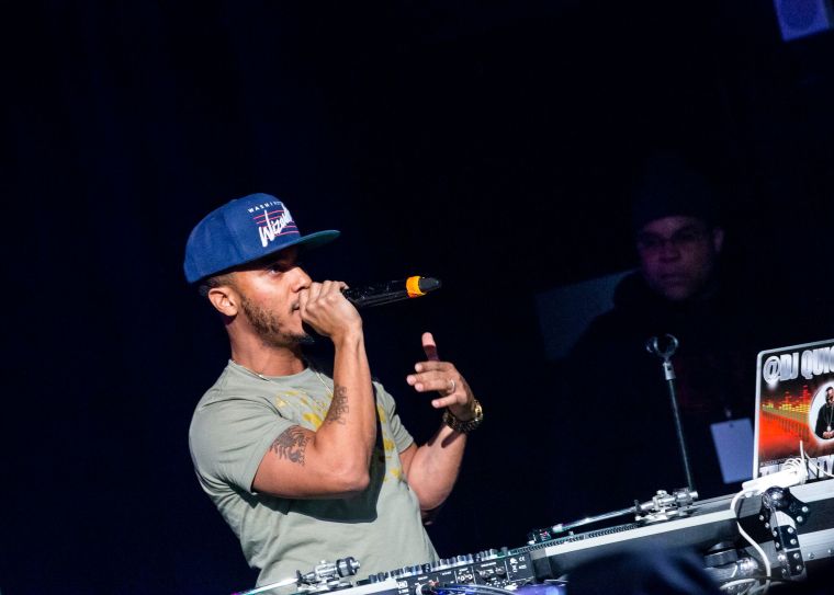 Raheem DeVaughn & Friends Charity Holiday Concert