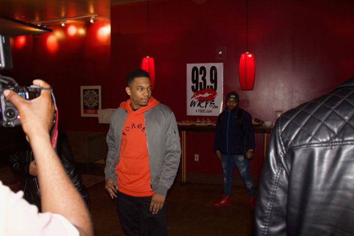 Epic Records/93.9 WKYS Swift Bowling Party