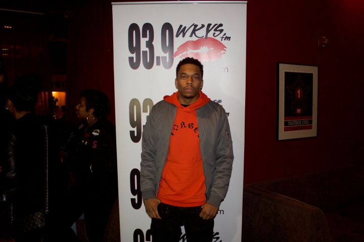 Epic Records/93.9 WKYS Swift Bowling Party