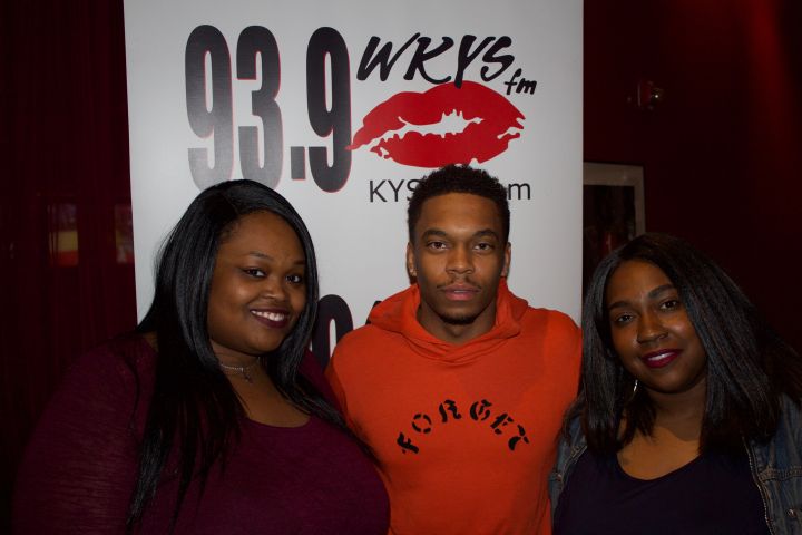 Epic Records/93.9 WKYS Swift Bowling Party