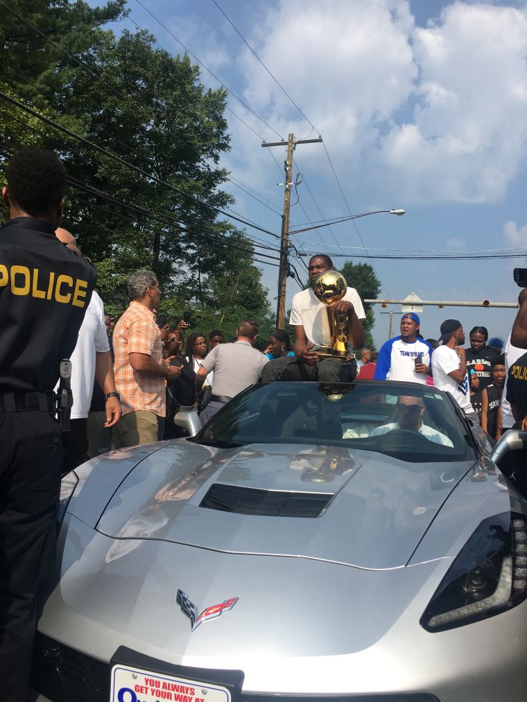 Seat Pleasant Honors Kevin Durant