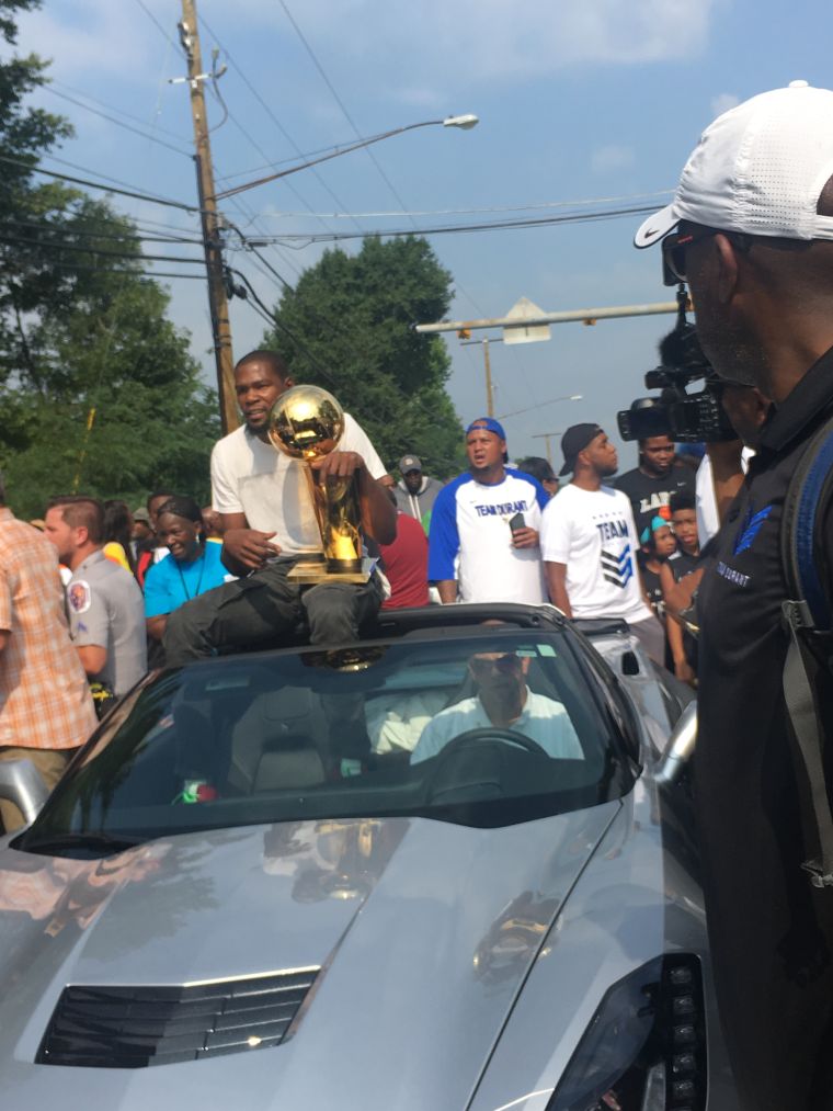 Seat Pleasant Honors Kevin Durant