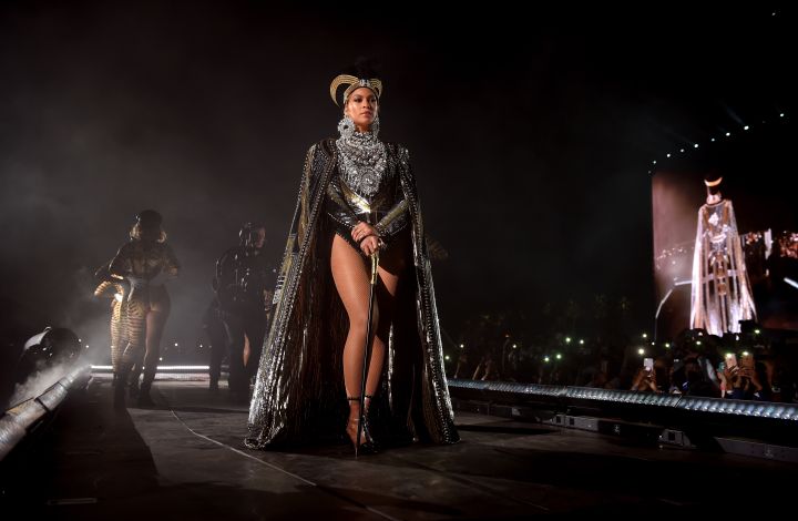 Beyoncé Wins Outstanding Female Artist