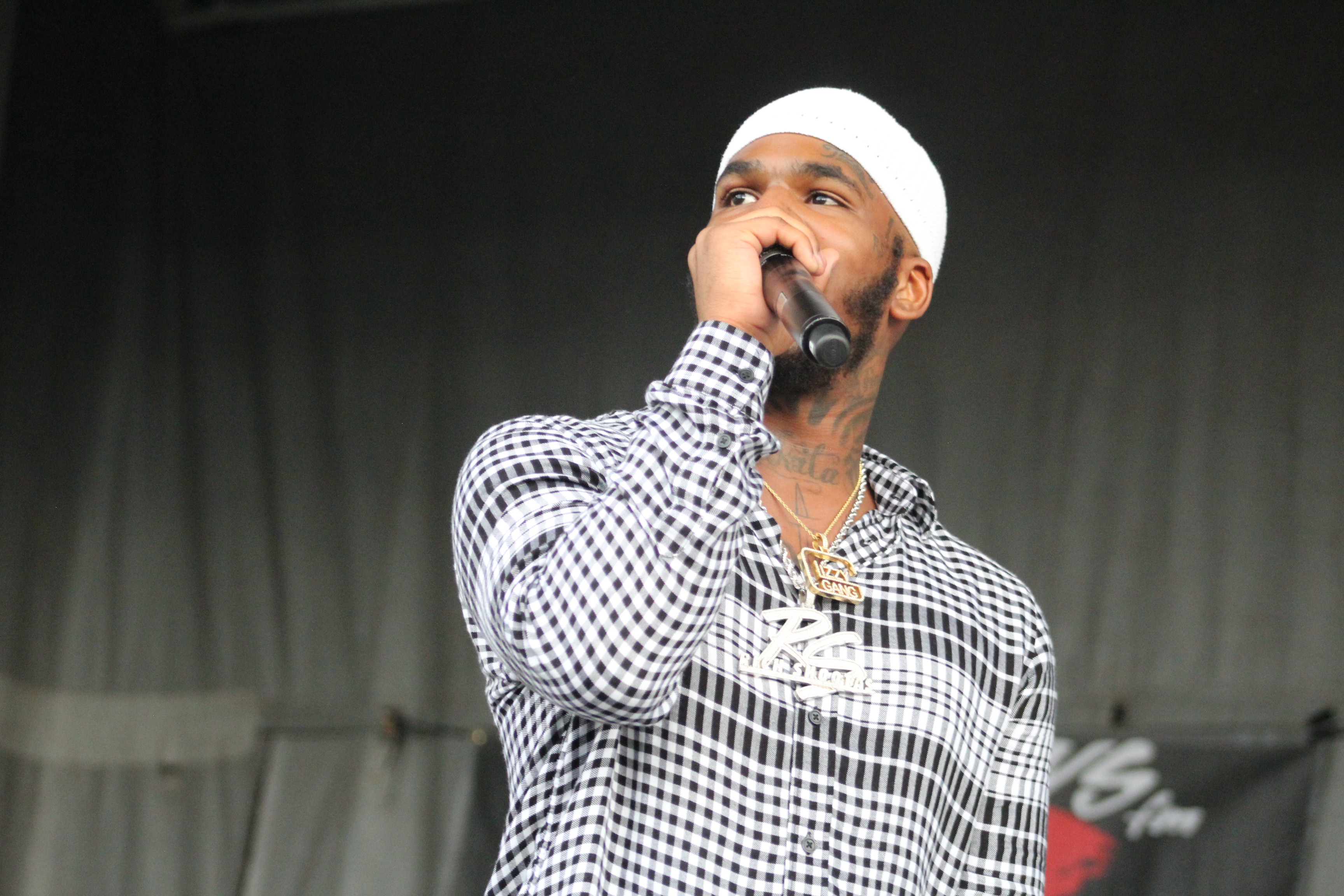 Q Da Fool At The 93.9 WKYS Black Party