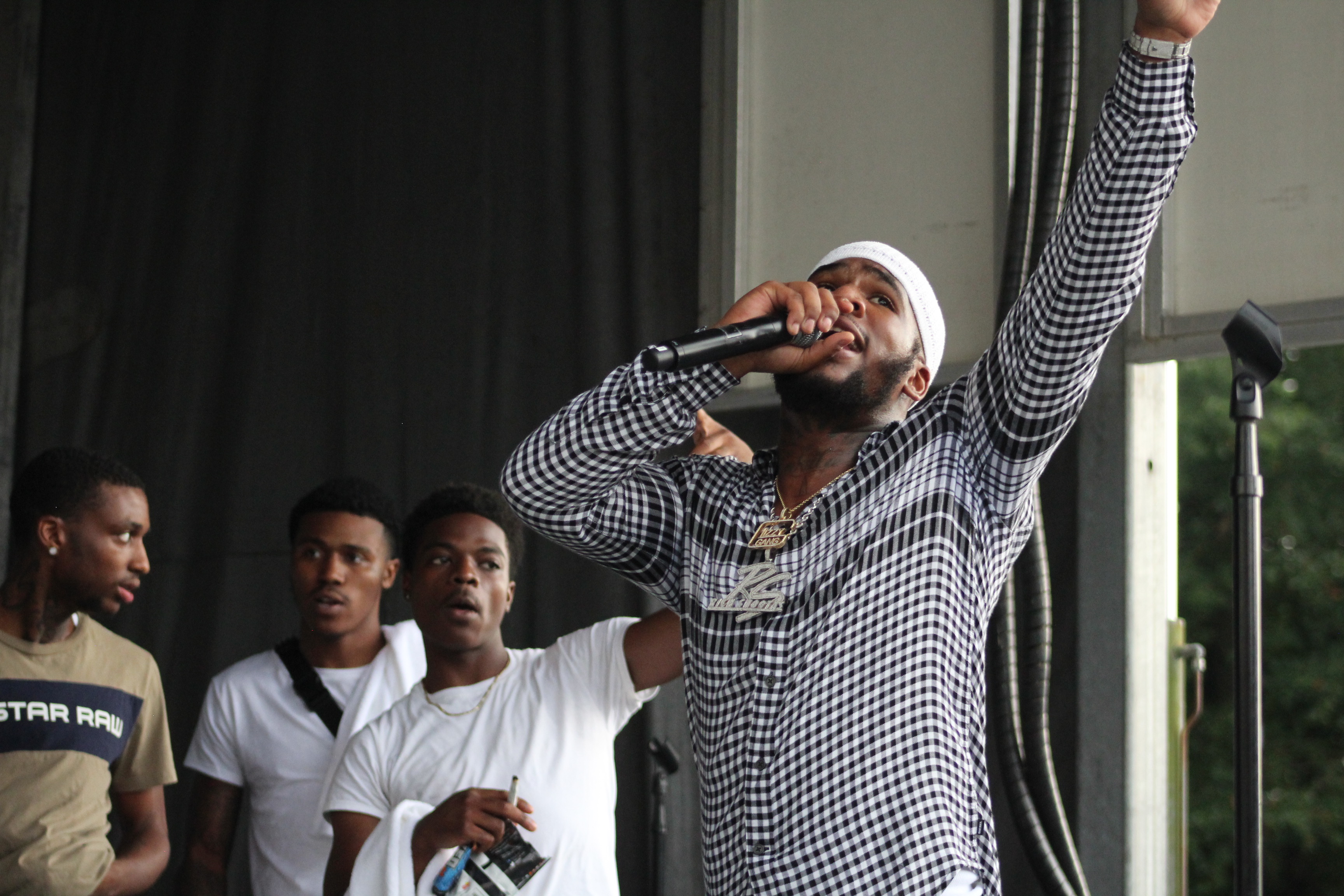 Q Da Fool At The 93.9 WKYS Black Party