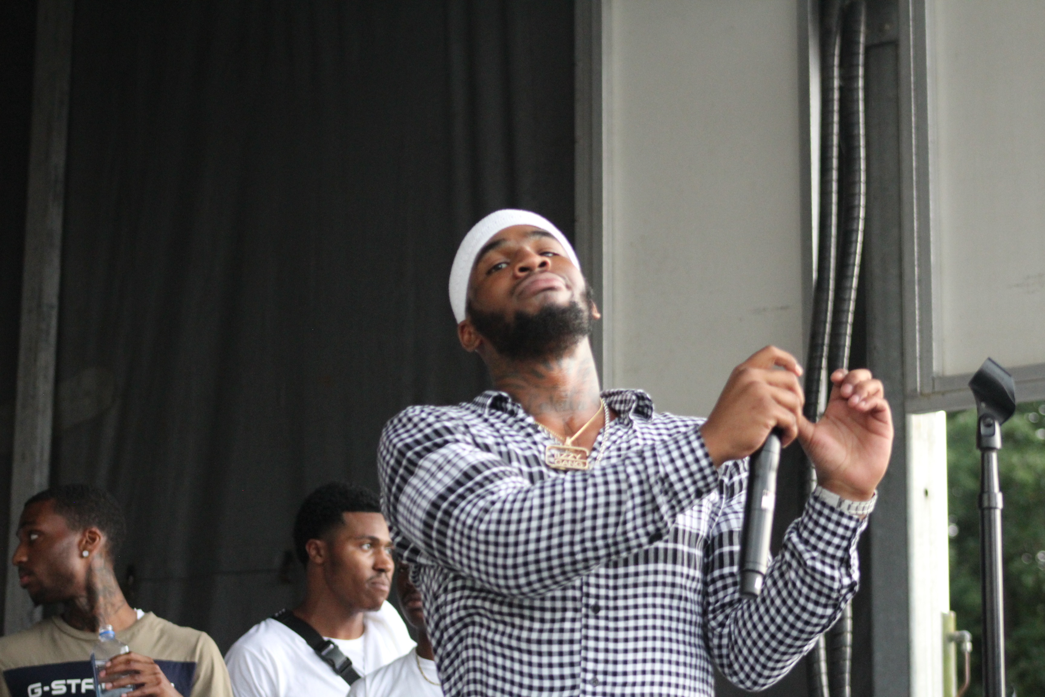 Q Da Fool At The 93.9 WKYS Black Party