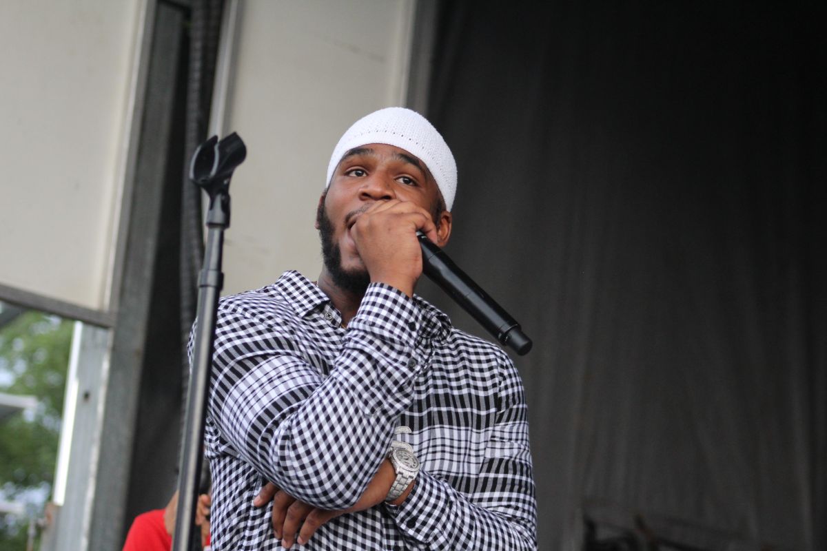 Q Da Fool At The 93.9 WKYS Black Party