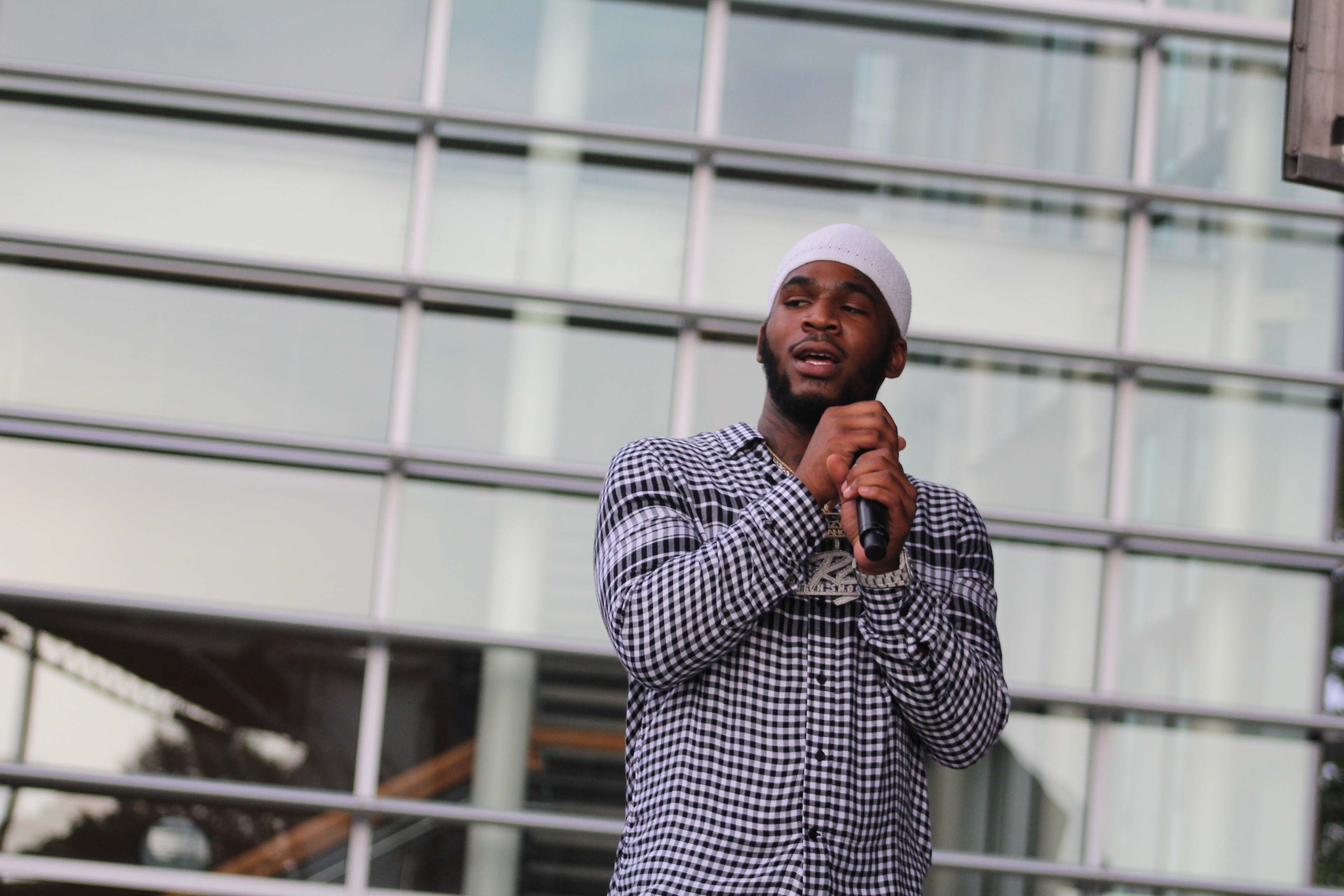 Q Da Fool At The 93.9 WKYS Black Party