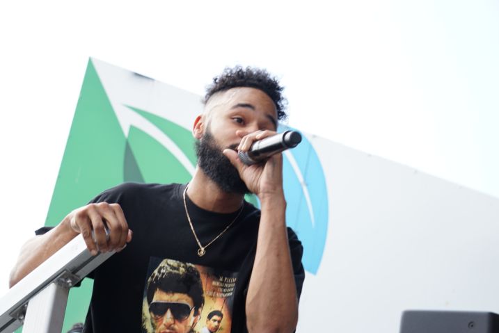 DJ 5'9 Tries To Get The Info On Chaz French's Upcoming Album At The # ...