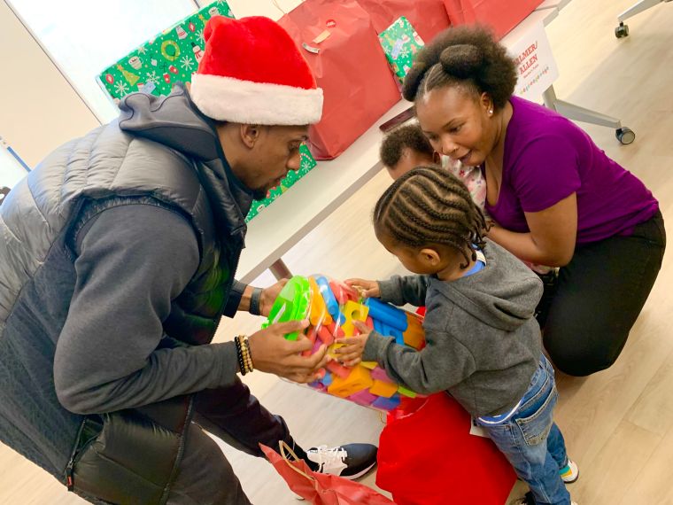 Monumental Foundation Gift Delivery