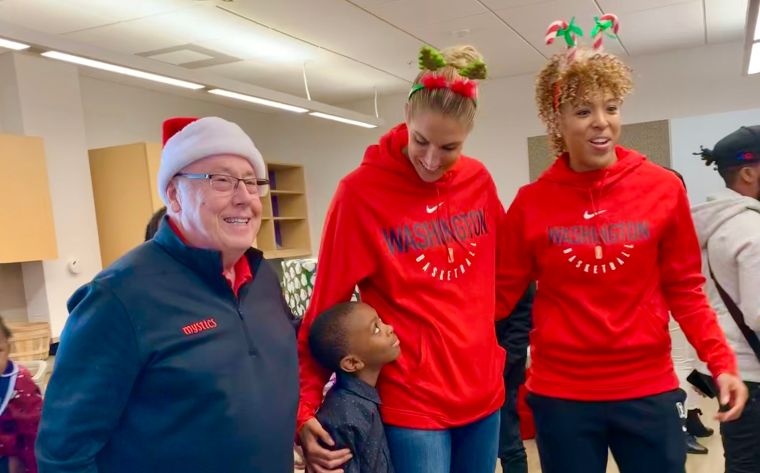 Monumental Foundation Gift Delivery