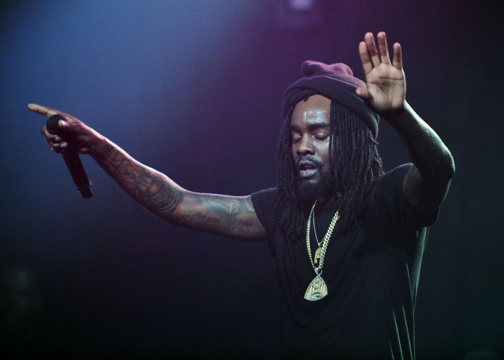 Wale performing at the &apos;SIMPLE Mobile Simply Nothing Tour&apos;