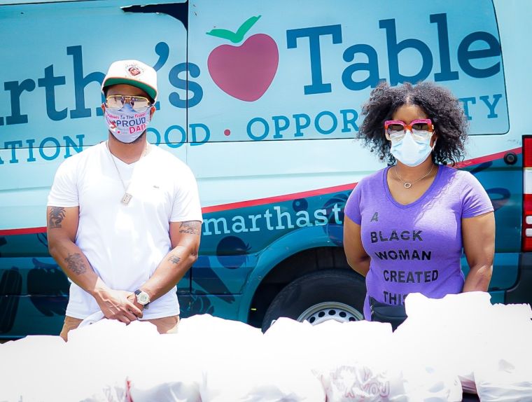 The QuickSilva Show With Dominique Da Diva "In The Streets" Feeding The Community