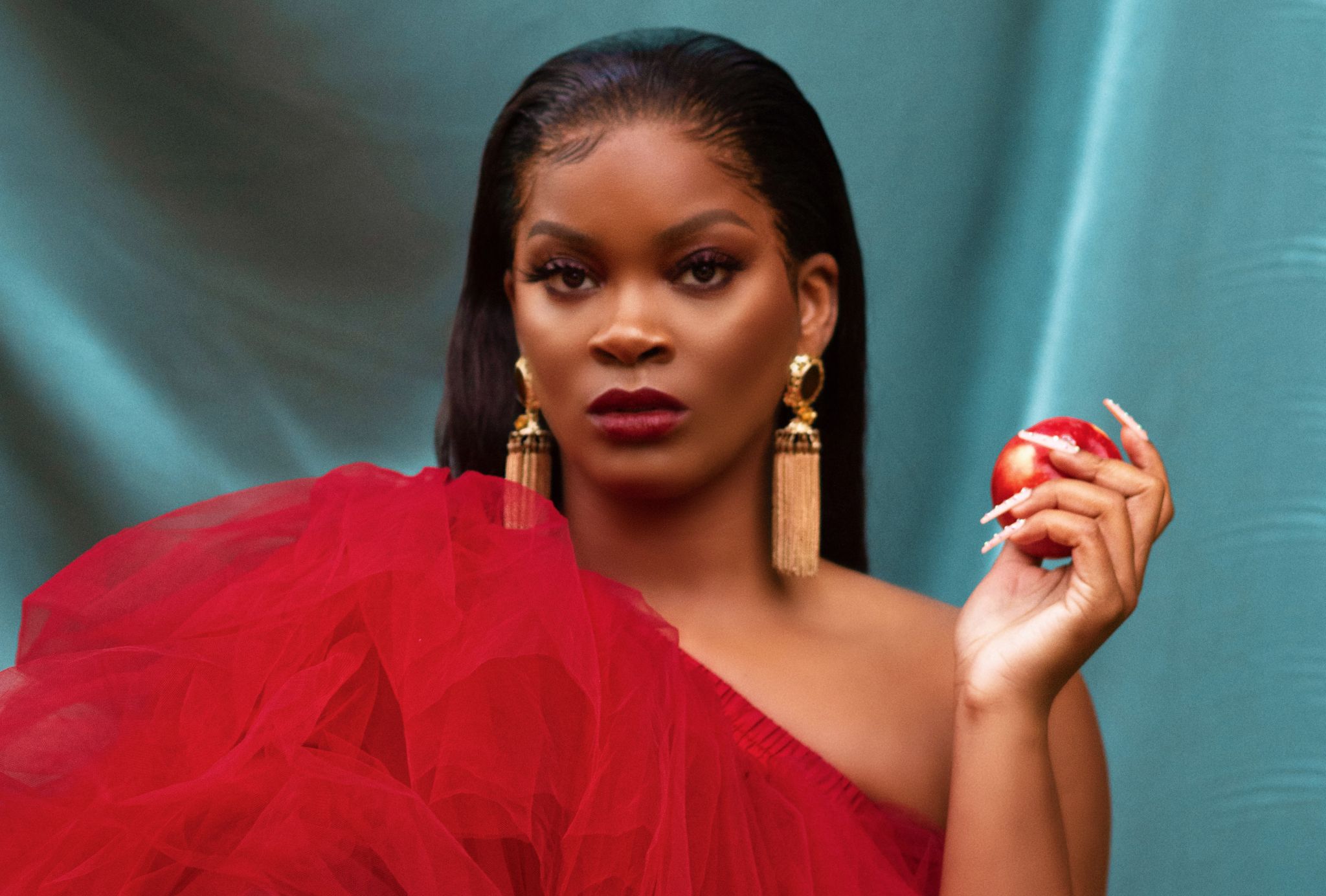 Ari Lennox Celebrates 7 Months Of Sobriety