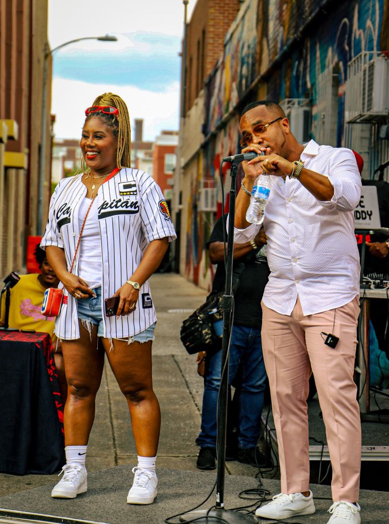 DJ Quicksilva & Dominique Da Diva At Ben’s Chili Bowl