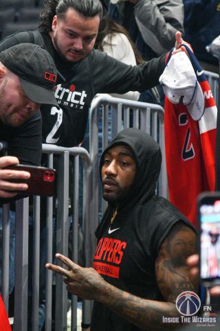 John Wall Poses For Photos with Fans
