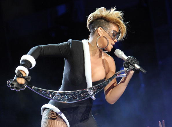 Rihanna's 2010 Performance at Pepsi Super Bowl XLIV Fan Jam