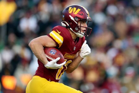 Philadelphia Eagles v Washington Commanders