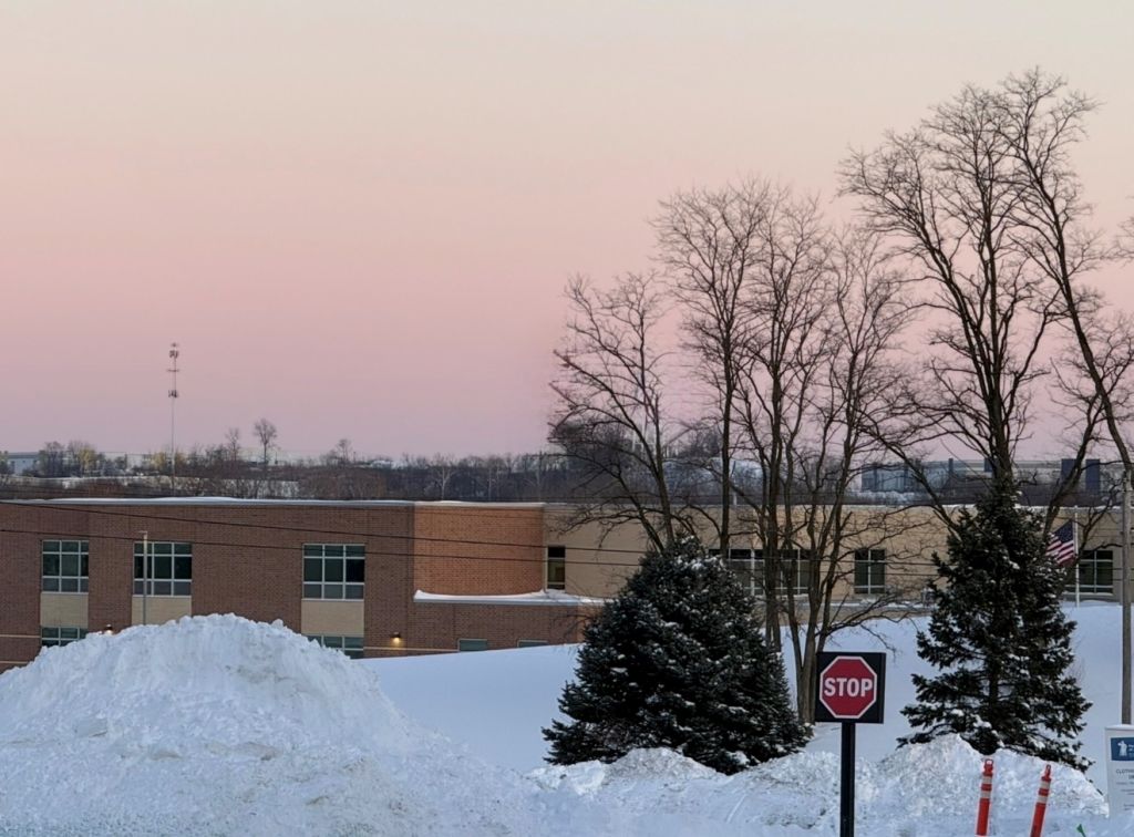 Escuelas del condado de Montgomery extienden cierre hasta el jueves